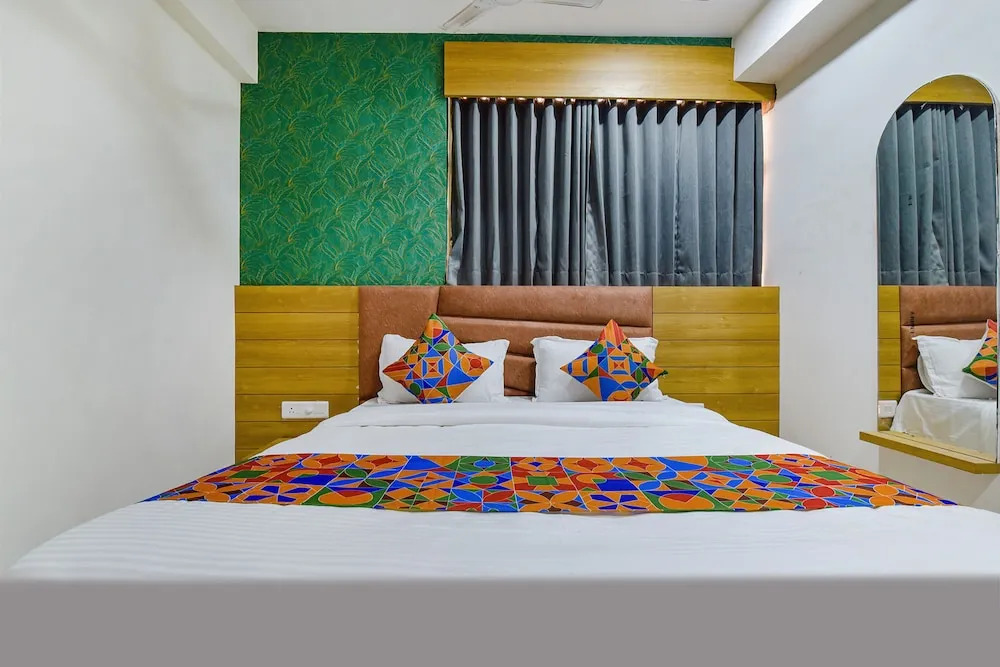 Green Tree Hotel