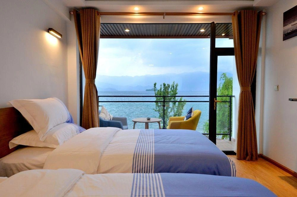 Lugu Lake Guanlanyue Inn