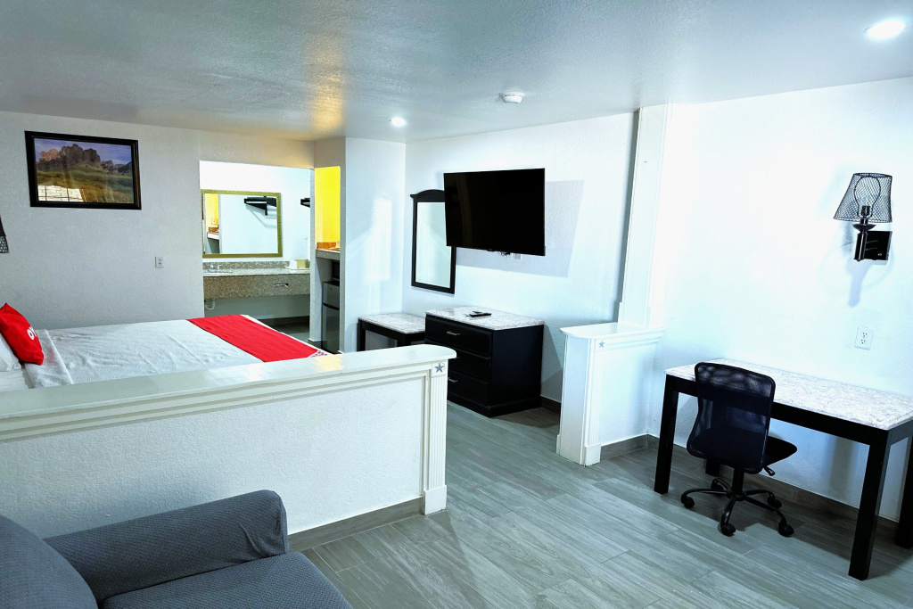 Three Rivers Executive Inn & Suites By OYO
