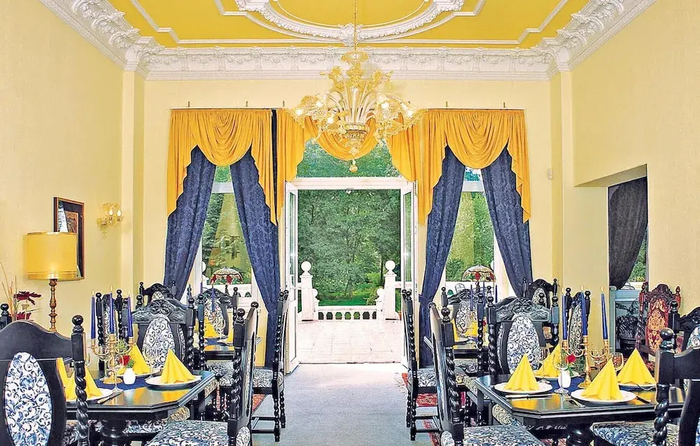 Schloss Schmuggerows