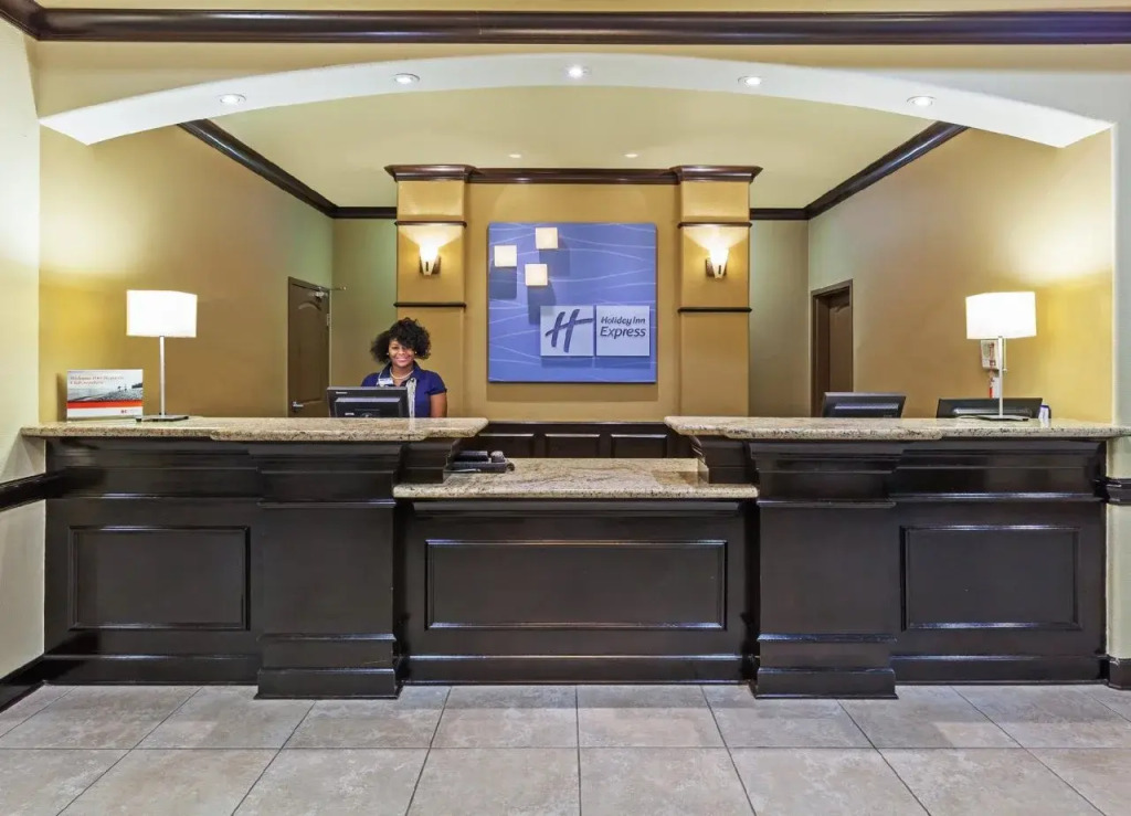 Holiday Inn Express Hotel & Suites Victoria by IHG