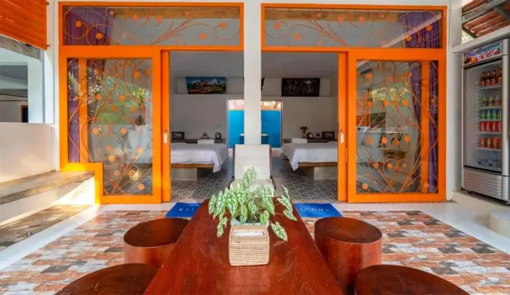 Private Garden Villa With Swimming Pool & kitchen
