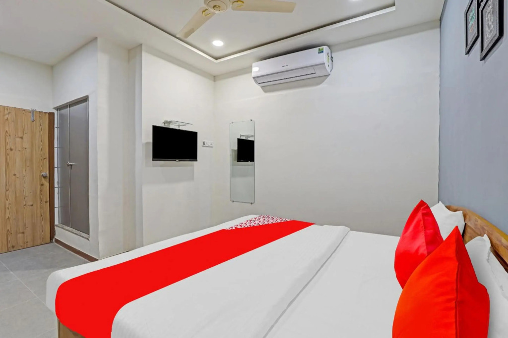 OYO Flagship 80625 Hotel King Land