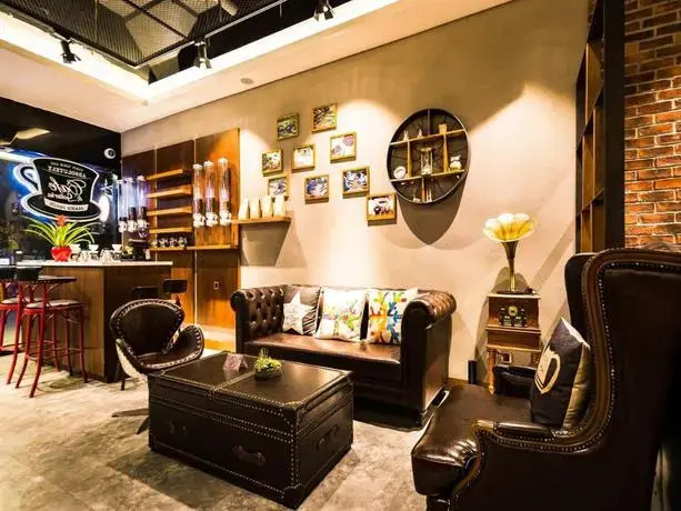 James Joyce Coffetel (Shanghai Caoyang)