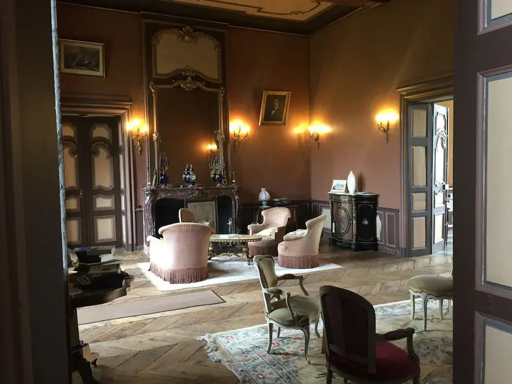 Chateau de Couin