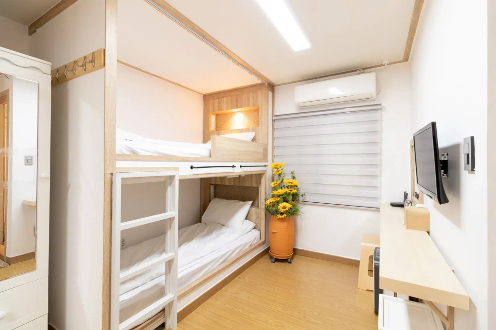 Huayuan House Hongdae - Hostel