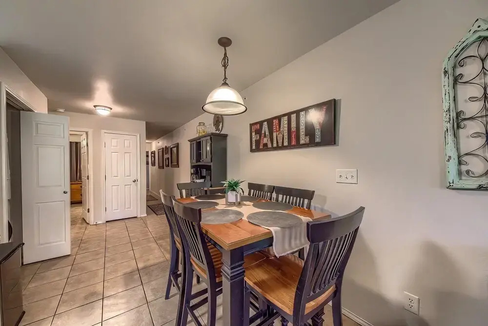 Ww I102 Restful River Retreat 2 Bedroom Condo by RedAwning