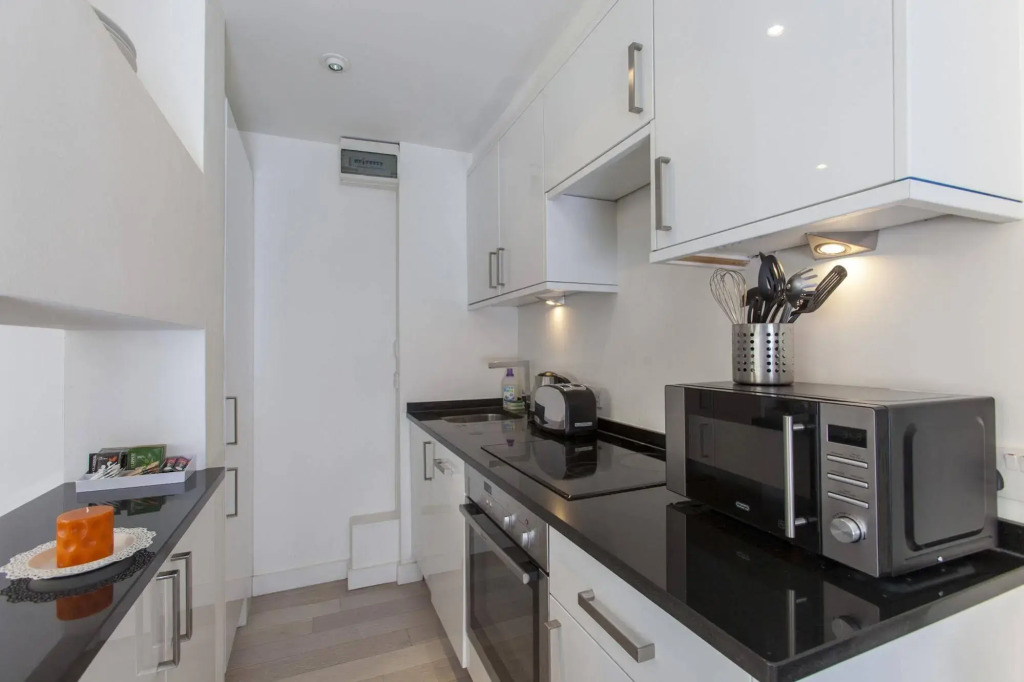 Club Living - Piccadilly & Covent Garden Apartments