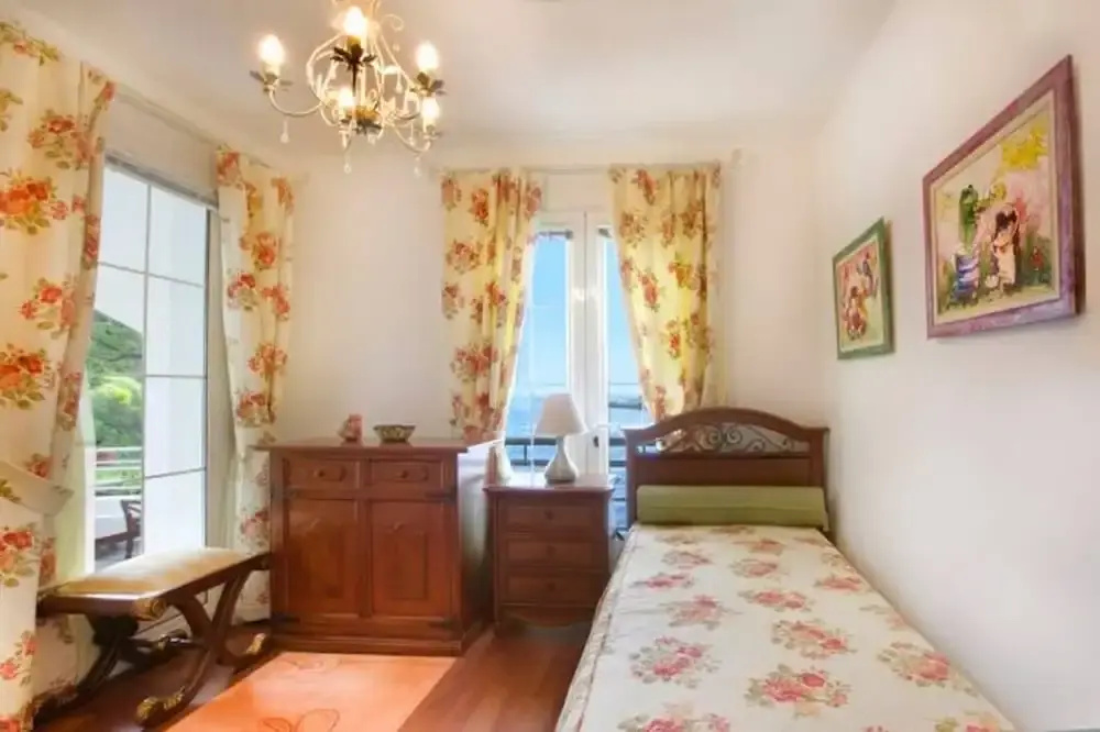 Royal Holiday Apartments Sveti Stefan