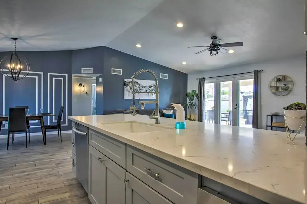 Pet-friendly Scottsdale Oasis w/ Pool & Bbq!