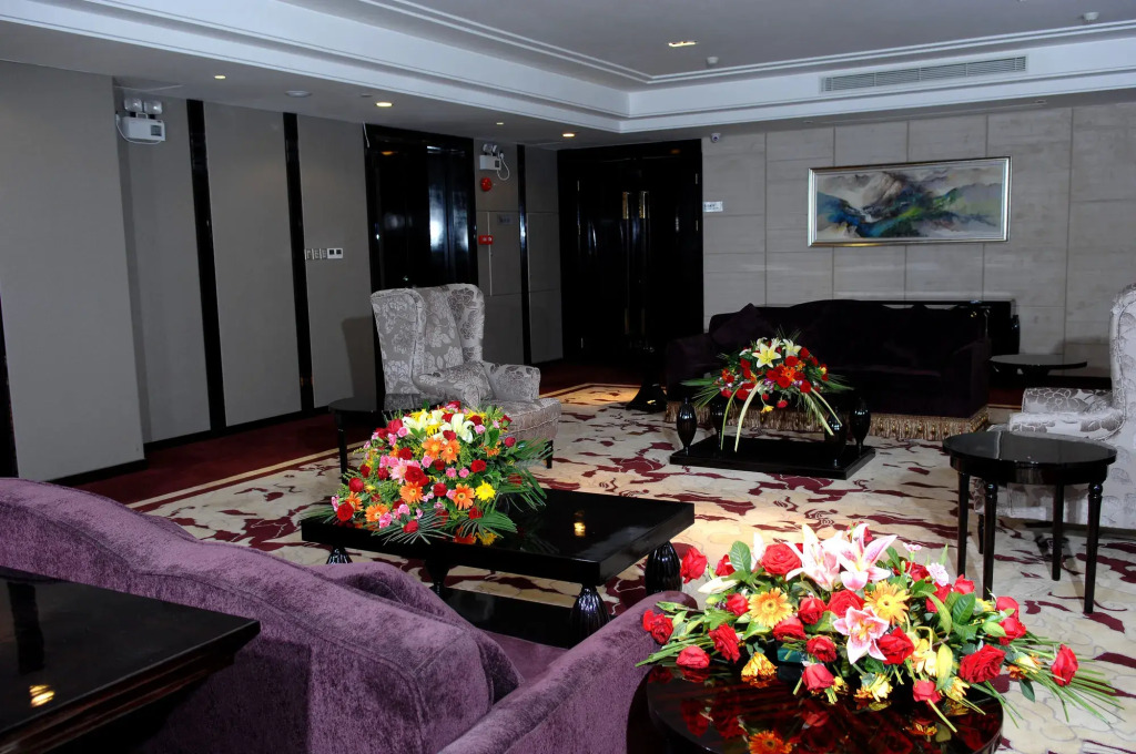 Haoyin Gloria Plaza Hotel
