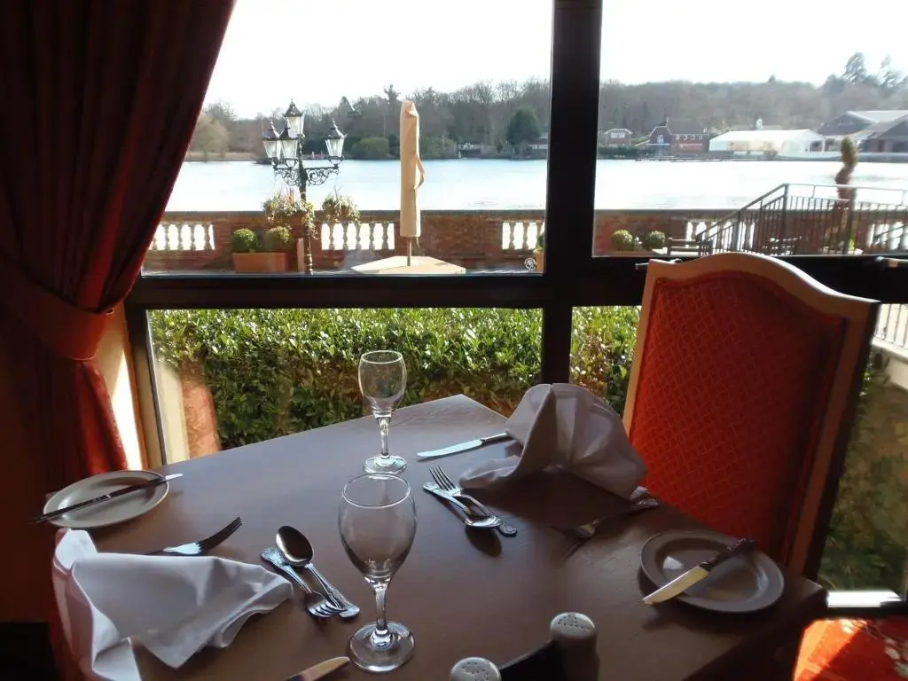 Lakeside International Hotel