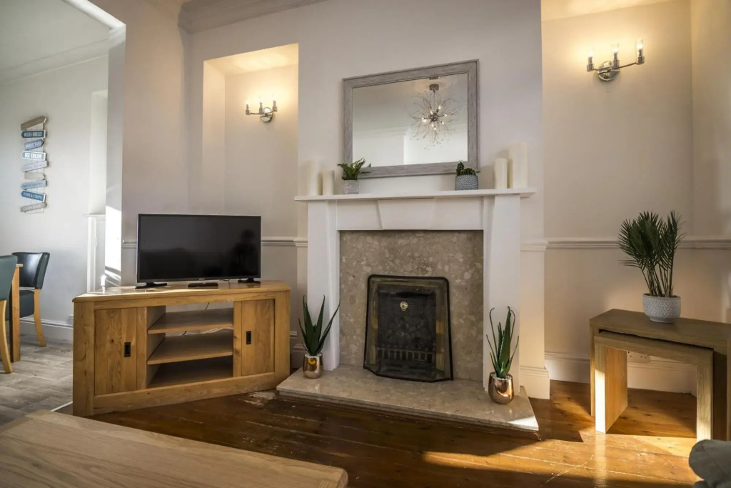 Ivydene - 3 Bedroom Holiday Home - Tenby