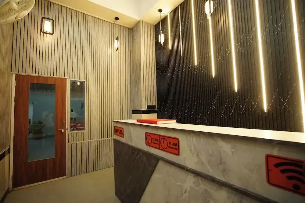SwagStay Hotel Riviera Grand, Nagpur