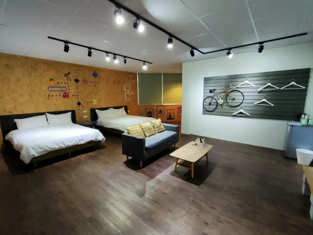 Sleep In Guest House