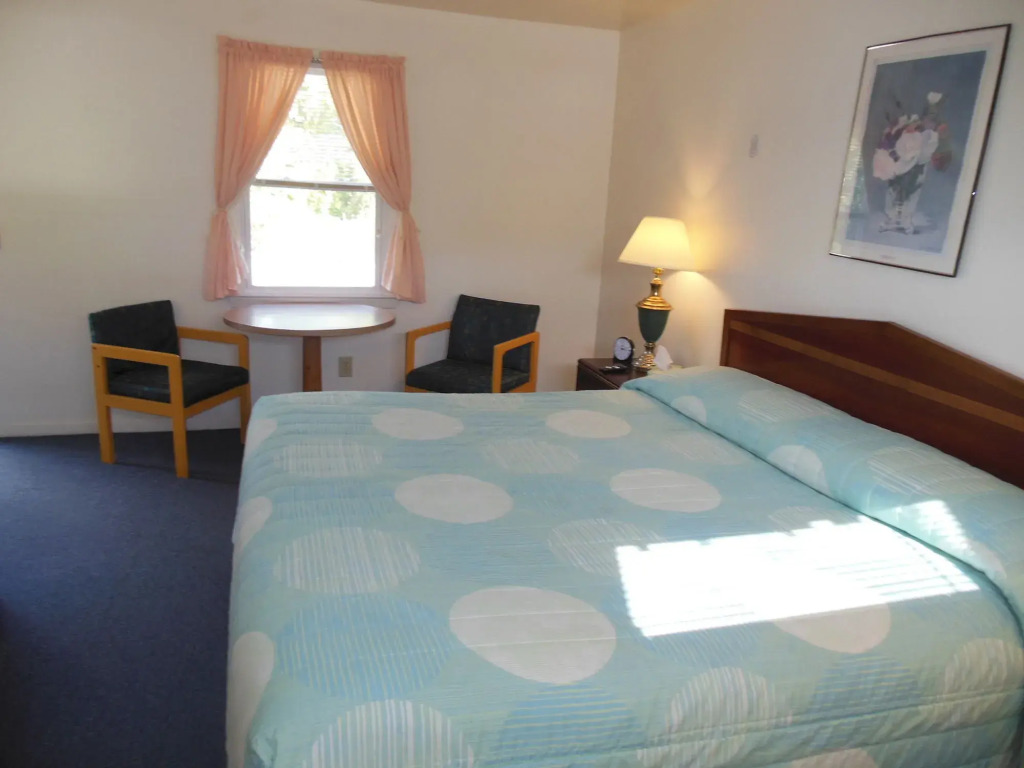 Sand Dollar Inn