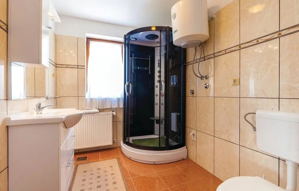 Stunning Home in Jadranovo With Wifi and 7 Bedrooms