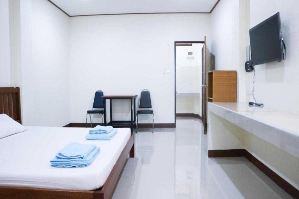 Capital O 75521 Sang Siri Apartment