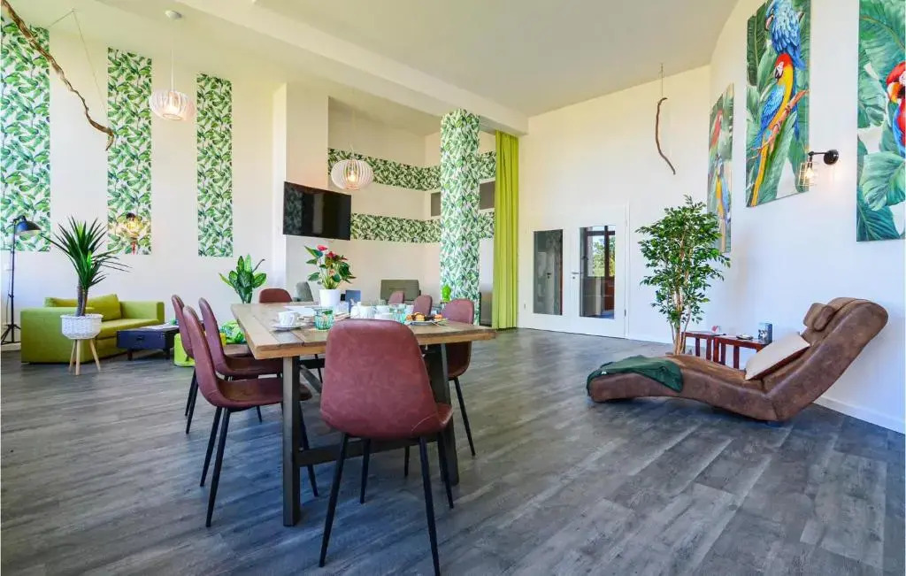 Beautiful Apartment in Pirna With 3 Bedrooms and Wifi