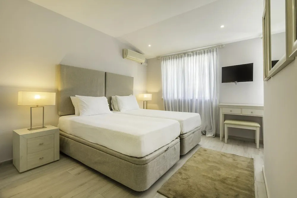 Vale do Lobo Premium Stay