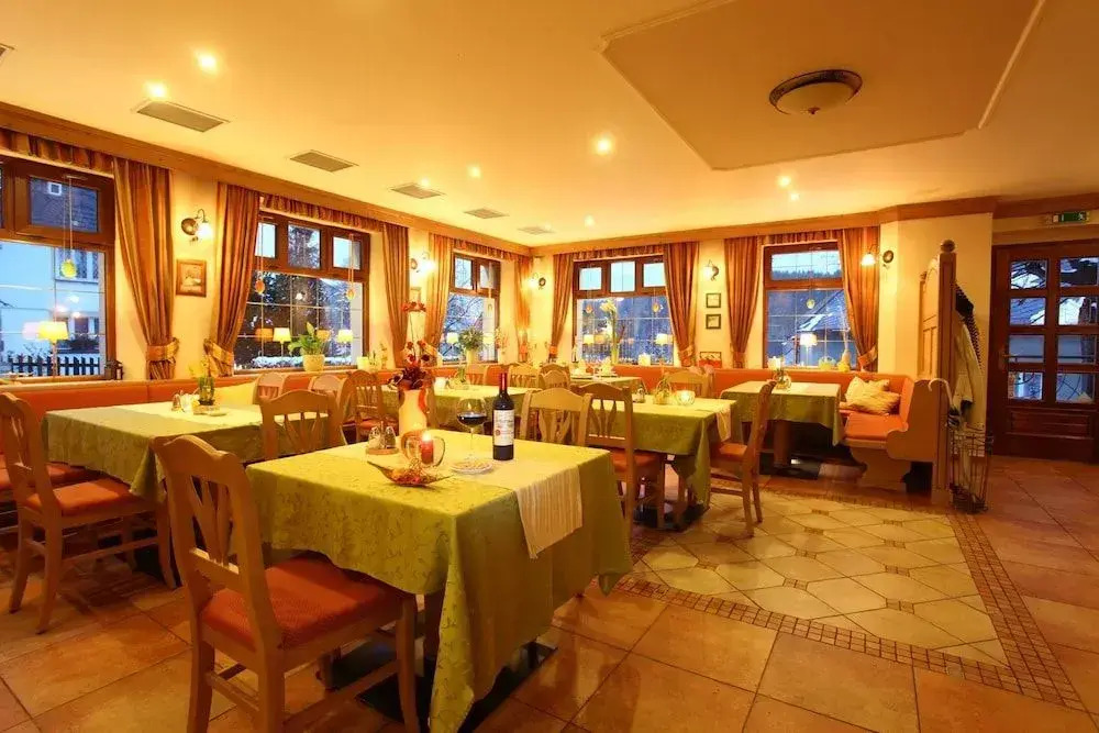 Wellness Hotel Zlatá Lípa