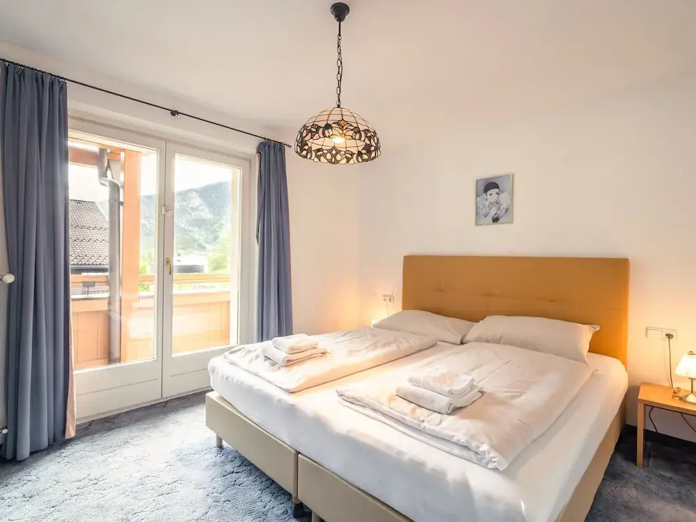 Charming Apartment Near Ski Area in Zell am See