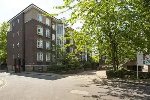 Ifor Evans Hall, Camden