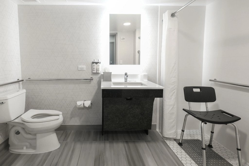 Holiday Inn Express Washington DC SW - Springfield by IHG