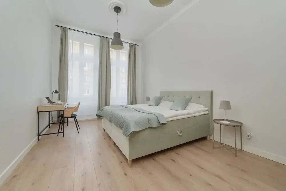 Stylish Apartment in Wrocław by Renters