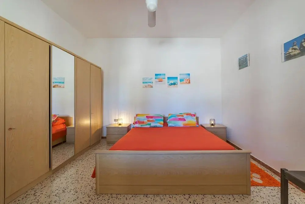Villetta Paduli - Immersa nel Verde con Vista Mare e Giardino Privato
