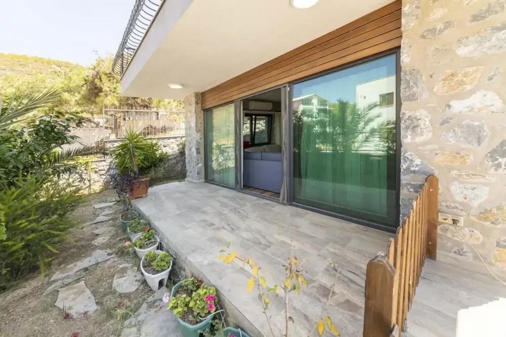 Eclectic Studio Apartment Near Sea in Bodrum