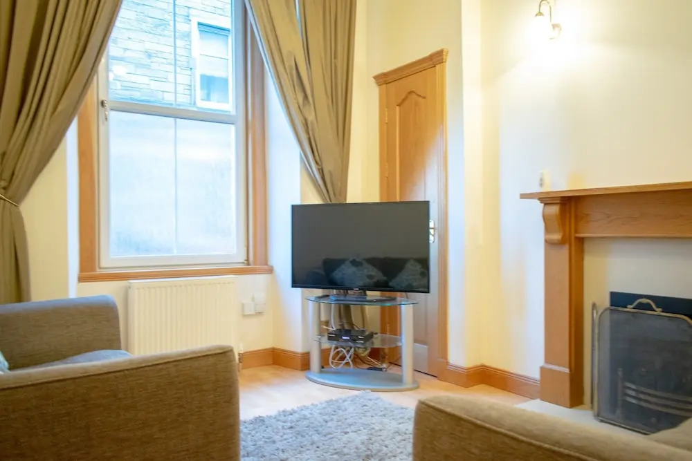 2 Bedroom Home Near Portobello Beach