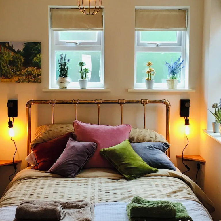 The Art Attic a Stylish Boutique Apartment