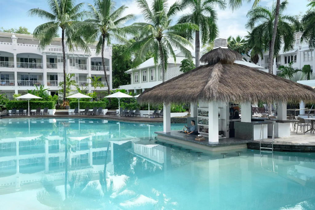 Whispering Palms At The Beach Club Palm Cove