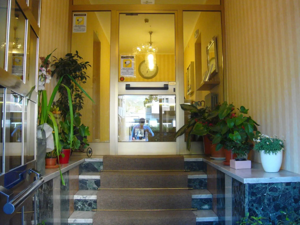 Miu Hotel
