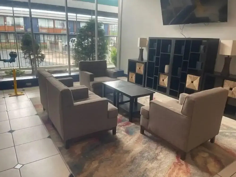 Gateway Hotel