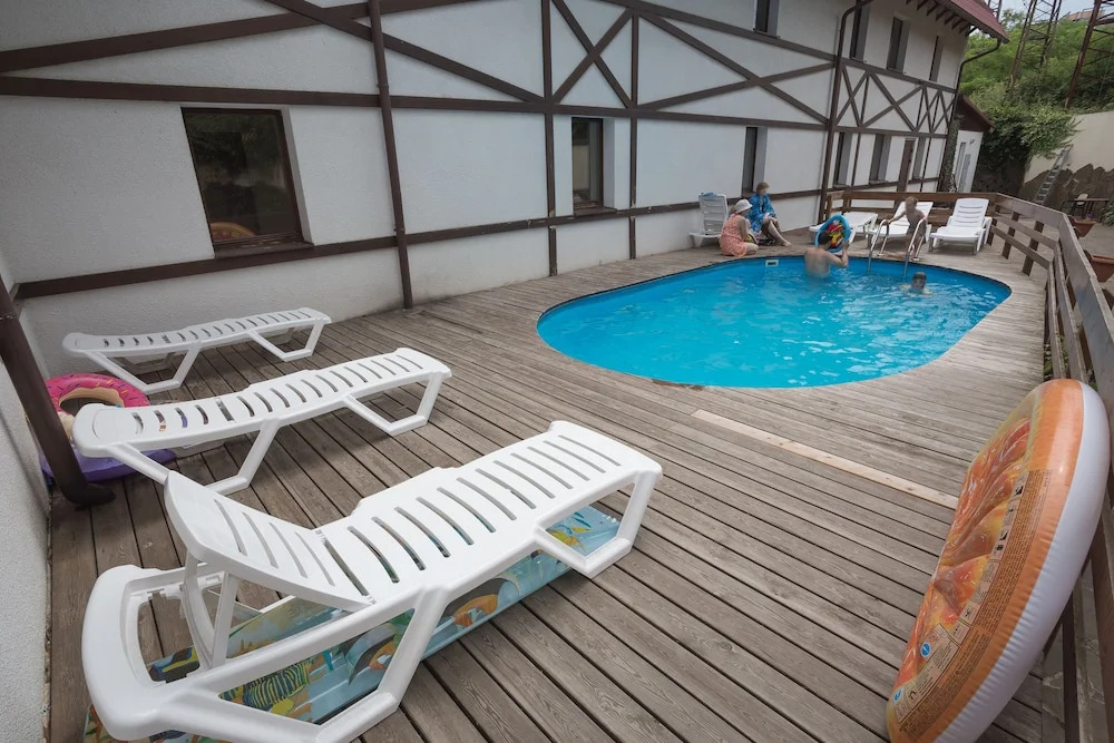 Hotel Genrih-I