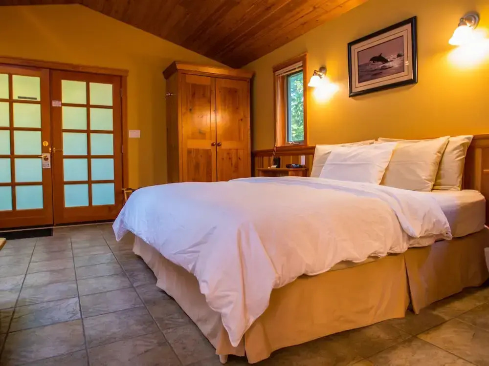 Snug Harbour Inn
