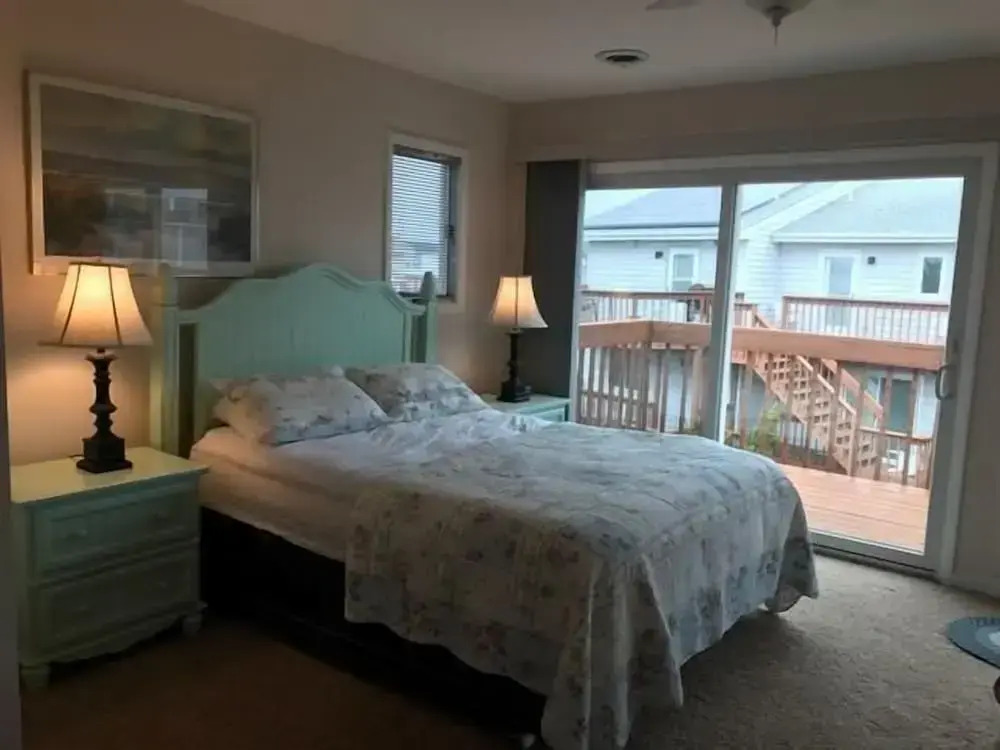 THE Perch 14