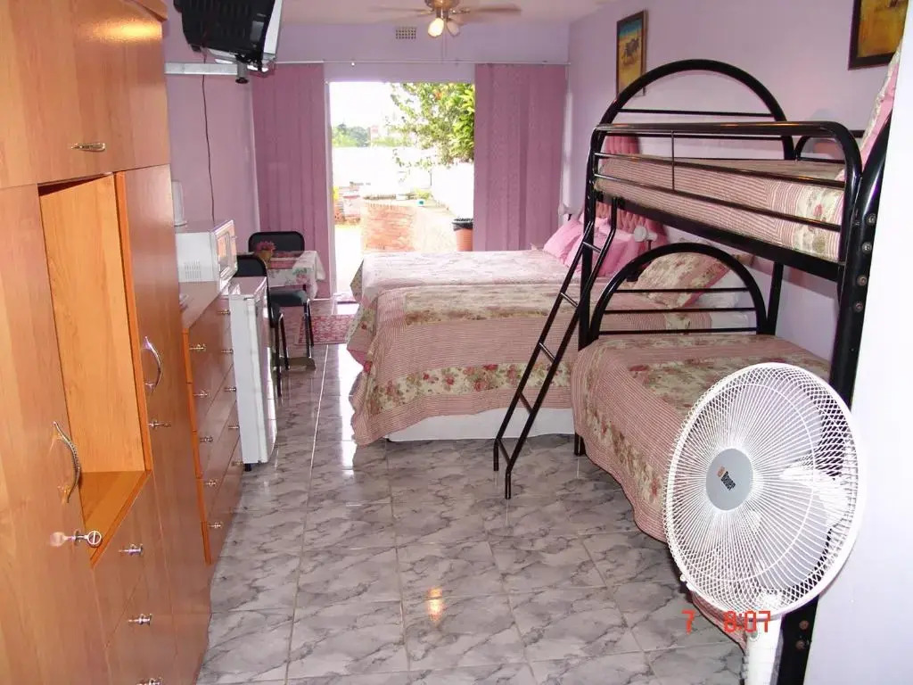 Bed and Breakfast at Eves
