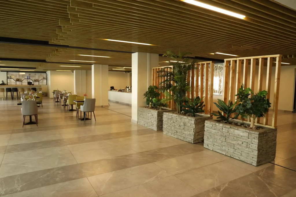 Отель PrideInn Plaza Nairobi Airport