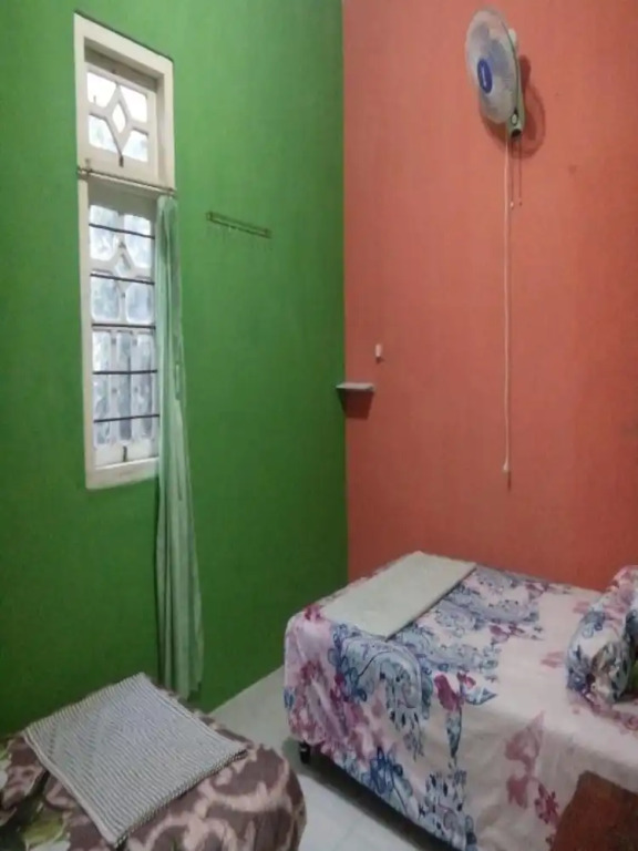 Anggun Homestay - Hostel