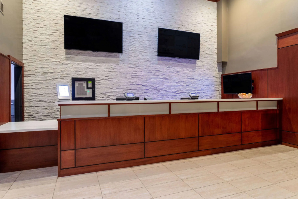 Ramada by Wyndham Northern Grand Hotel & Conference Centre