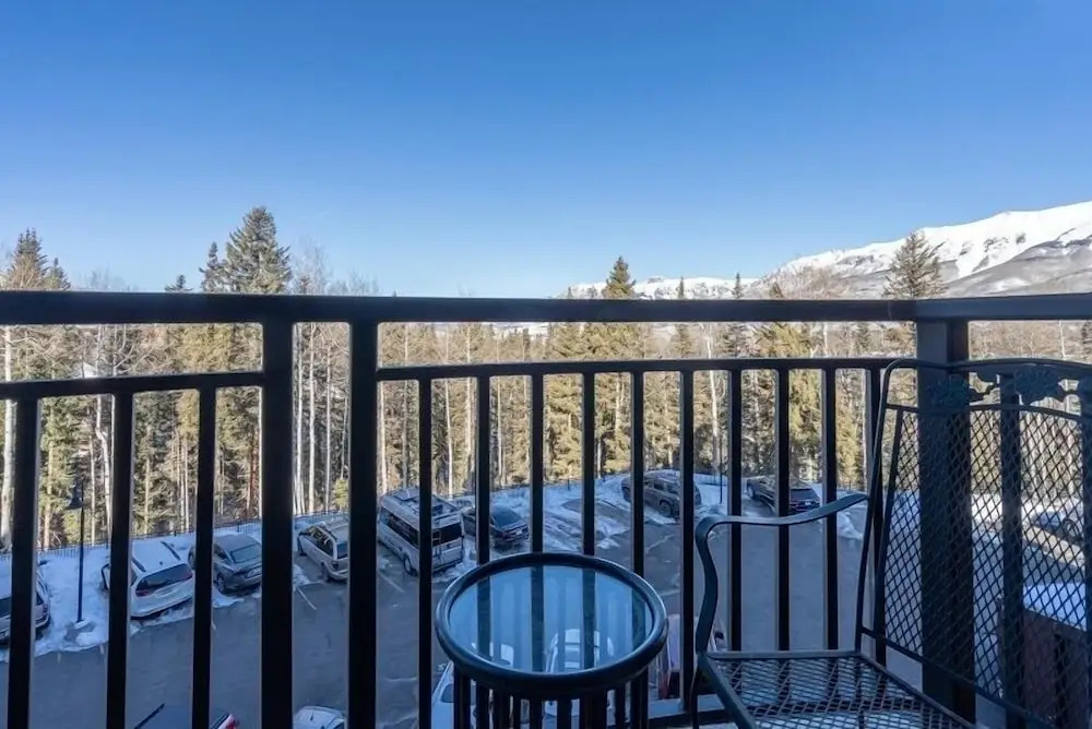 Bear Creek Lodge 311 1 Bedroom Condo by Alpine Lodging Telluride