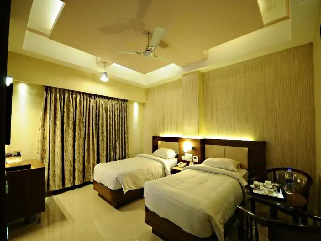 Hotel Ragavendra Residency