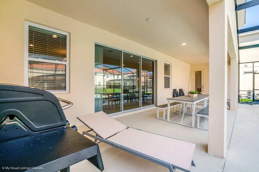 6121bod 11 Bedroom 9 Bathrrom