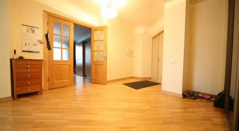 Rentapart Teatra Street 1
