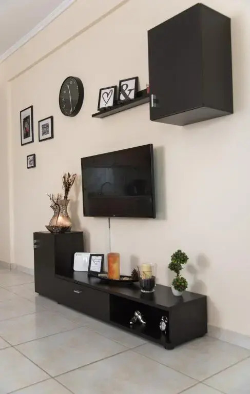 Modern and quiet few minutes from the city center