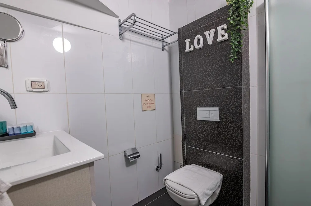 Kamaya Suites