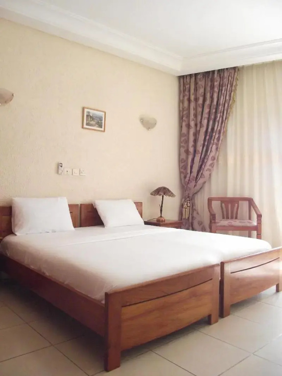Hotel Ghis Palace